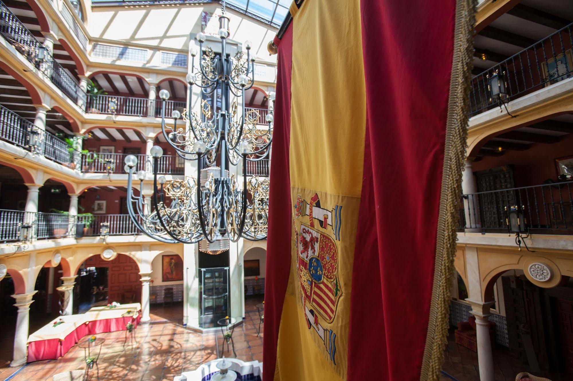 4-Sterne Erlebnishotel El Andaluz, Europa-Park Freizeitpark & Erlebnis-Resort Rust Εξωτερικό φωτογραφία